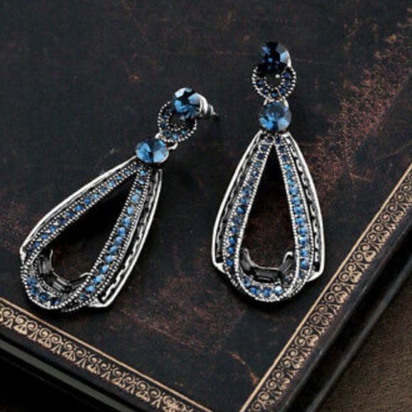 925 Sterling Silver Earrings Blue Sapphire - Picture 1 of 5